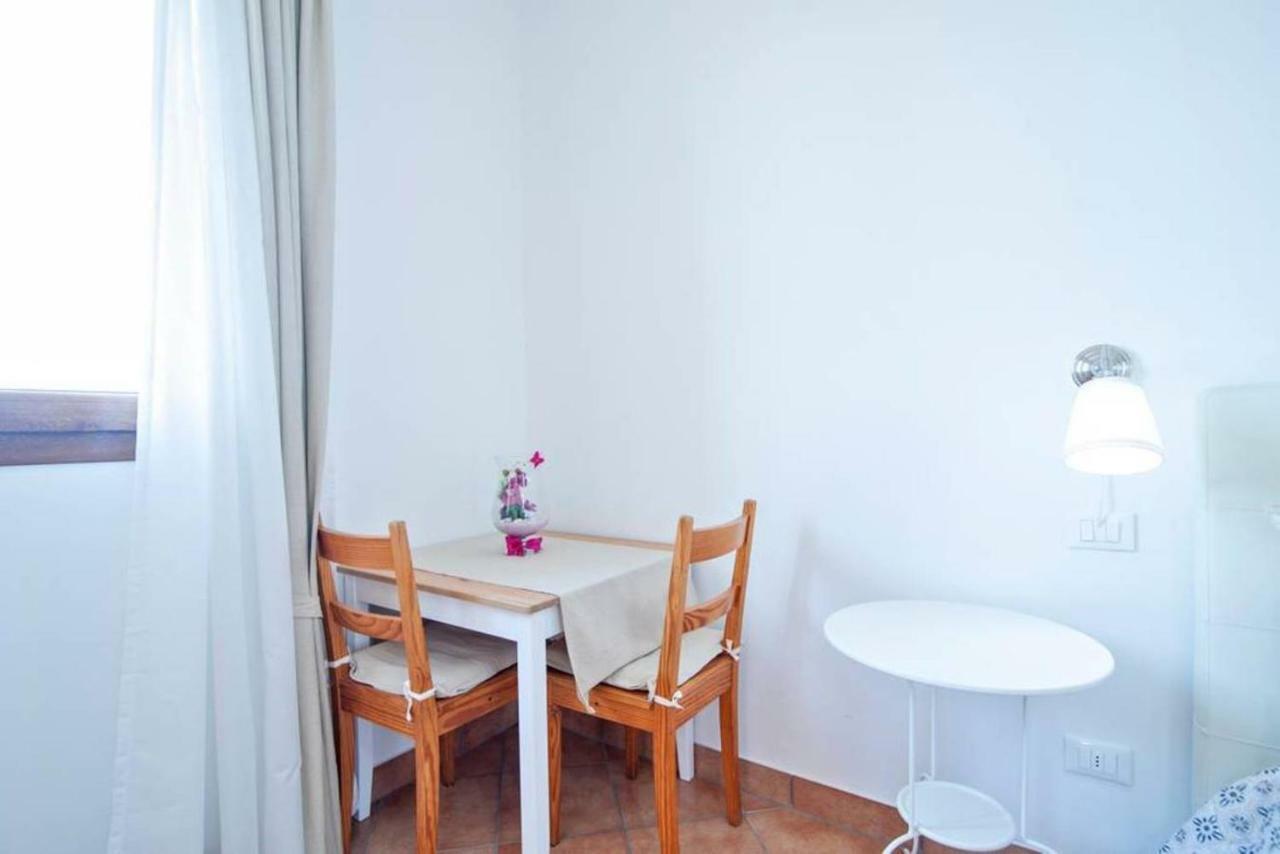 Bed and Breakfast La Dimora Dei Conti Collemeto Exterior foto